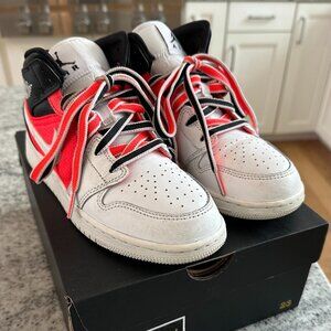 Nike Air Jordan 1 Mid SE Youth 4.5